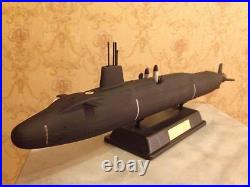 1350 Great Britain Vanguard class submarine complete model