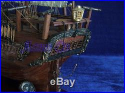 26 HMS Endeavour Wooden Flag Ship Model Boat Museum Quality Ready For Display