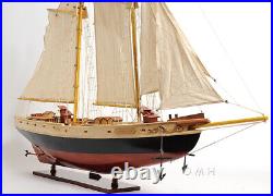 47 Inch Bluenose II Painted L Wooden Wood Model Boat Replica Ship New