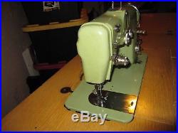 Adler Sewing Machine Model 189A & CABINET FOR PARTS OR REPAIR NO SHIPPING