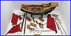 CHINESE JADEDNESS Ship Wood Wells Collection Model Red Sails High Detail WX