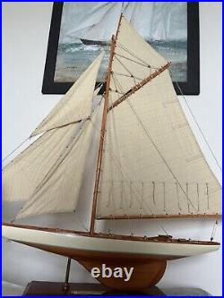 Columbia 1899 America's Cup Defender boat model