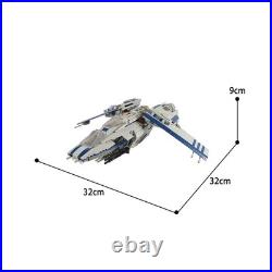 Compatible Craft Transport Ship Model with 2 Sliding Bay Doors 1595