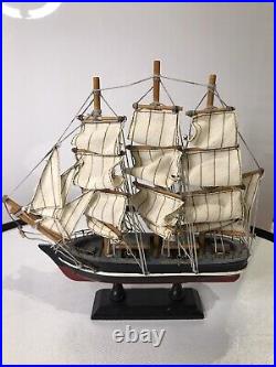 Cutty Sark model ship 1869 collectable figurine