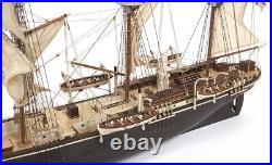 Endurance Ship Model Kit Scale 170 Height 446 Mm Width 216 Mm Length 75