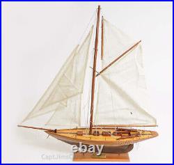 Eric Tabarly's Pen Duick Wooden Sailboat Model 24 Yacht Fully Assembled New