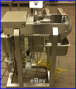 FS-12 Commercial Hydraulic Cold Press Juicer Model 25 like New read for shipping