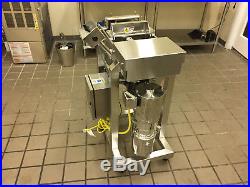 FS-12 Commercial Hydraulic Cold Press Juicer Model 25 like New read for shipping