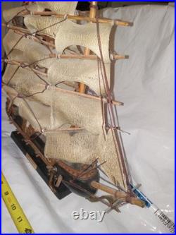 Fragata Española 1780 Wooden Model Ship Handcrafted Sailing Nautical Decor