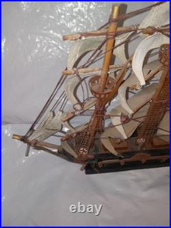 Fragata Española 1780 Wooden Model Ship Handcrafted Sailing Nautical Decor