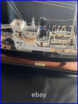 Gos V Whale Catcher Display Model Ship 32