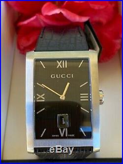 Gucci Luxury Wrist Watch for men NWT Model 0086M Black leather free shipping