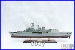 HMAS Warramunga FFH 152 Model Ship