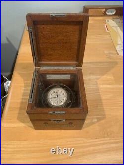Hamilton Model 22 Chronometer with Up/Down indicator Runs! Gimbaled for ship use
