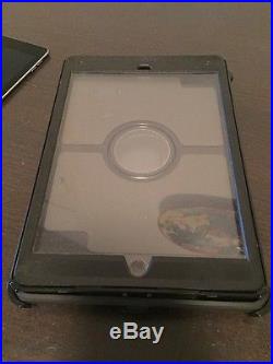 IPad Air 2 16GB Model A1566 Wifi + Otter Box For It + Free Shipping