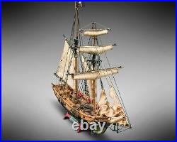 Mamoli MV82 Blackbeard Wood Plank-On-Frame Ship Model 1/57 Scale