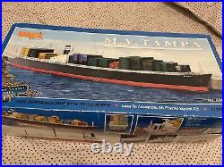 Merchant Ship Model Kits Nedlloyd Bahrain (Cargo) & MV Tampa (Container) Rare