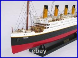 Model ship RMS Titanic made of wood scale 1500