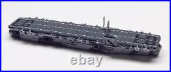Neptun T1321 US Aircraft Carrier Mission Bay Camouflaged 1944 1/1250 Scale Model