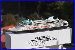 Rare Holland America Line' Veendam Cruise Ship Model 1420