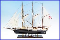 SEACRAFT GALLERY Endurance Sir Ernest Shackleton Painted Model Ship 75cm