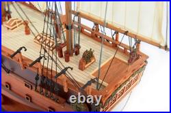 SEACRAFT GALLERY Handcrafted HMB Endeavour Wooden Model Ship James Cook ship