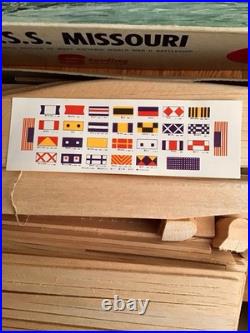STERLING MODELS USS MISSOURI BALSA KIT B17M US NAVY BATTLESHIP (looks comp)