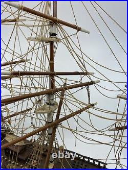 The Cutty Sark 1869 Wooden Tall China Clipper Ship Model 22 Fully Built Used