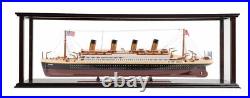 Titanic Ocean Liner Model 32 White Star Cruise Ship with Table Top Display Case