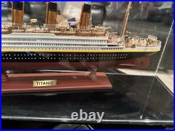 Titanic Painted Ship Model Wooden Handicraft Assembled Large with Display case
