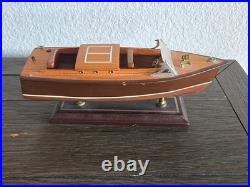 VTG Rare 10 Wooden Chris Craft Speed Boat Model On Stand Algonac MI