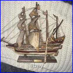 Very old wooden ship Elizabeth gallon 1588? Original Posible US Navy. Dusty