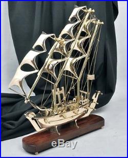 Vintage Brass Ship Model For Home Decor / Brass Sailing Ship / Brass Artifacts