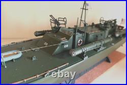 WW2 PT-109 COMMANDED BY LTJG. JOHN KENNEDY- Scale 172 PRO-BUILT WITH WOOD BASE