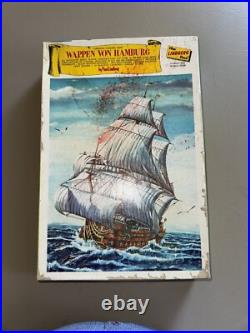 Wappen Von Hamburg Model Ship Vintage 1965 Lindberg