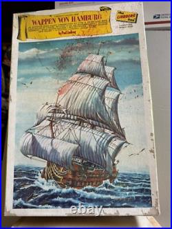 Wappen Von Hamburg Model Ship Vintage 1965 Lindberg