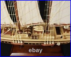 Wooden Model Ship Speed Boat Atlantic Sailing Yacht Sailboat Scale 28