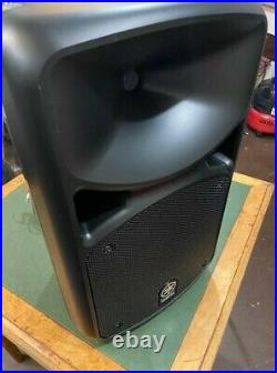 Yamaha Stagepas 600i (600 Watts) with USA ROAD Case for shipping and storage